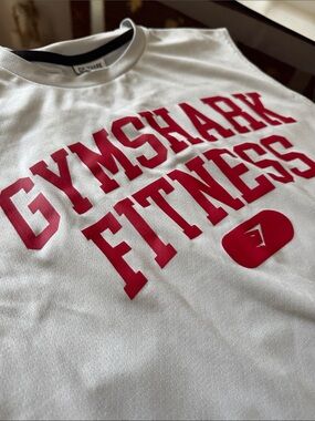 GYMSHARK WORKOUT TOP❤️🩶